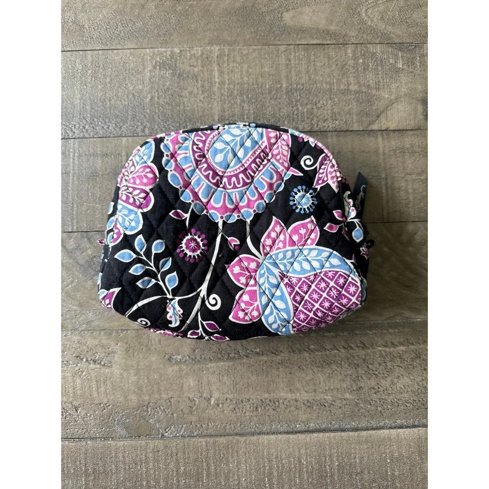 Vera Bradley cosmetic bag retired 